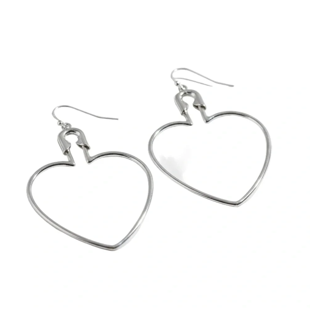 Womens Silver Heart Hoop‎ Earrings